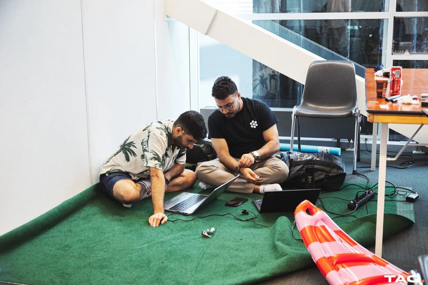 Megathon: a team at the screens